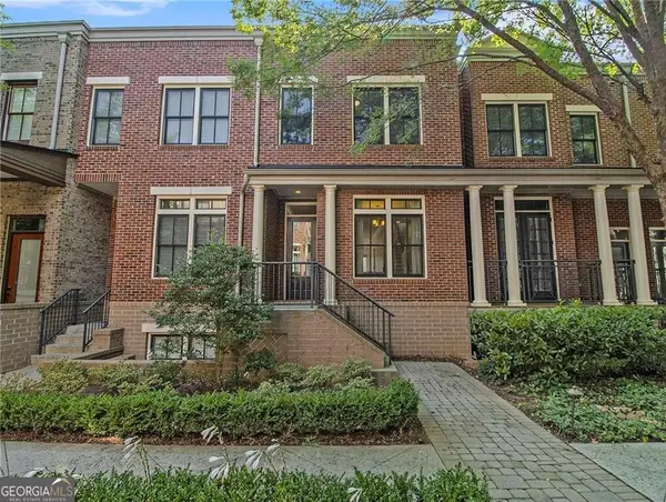 4694 Dogwood Alley, Atlanta, GA 30338