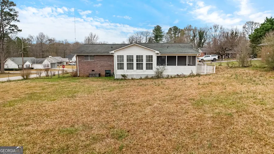 5563 Pine Street, Lula, GA 30554 - Image #3