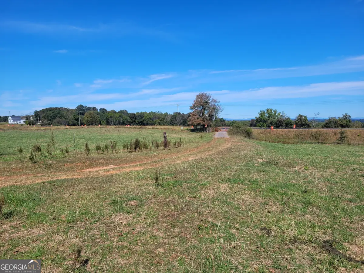 8117 Sandy Cross Road, Carnesville, GA 30521 - Image #1