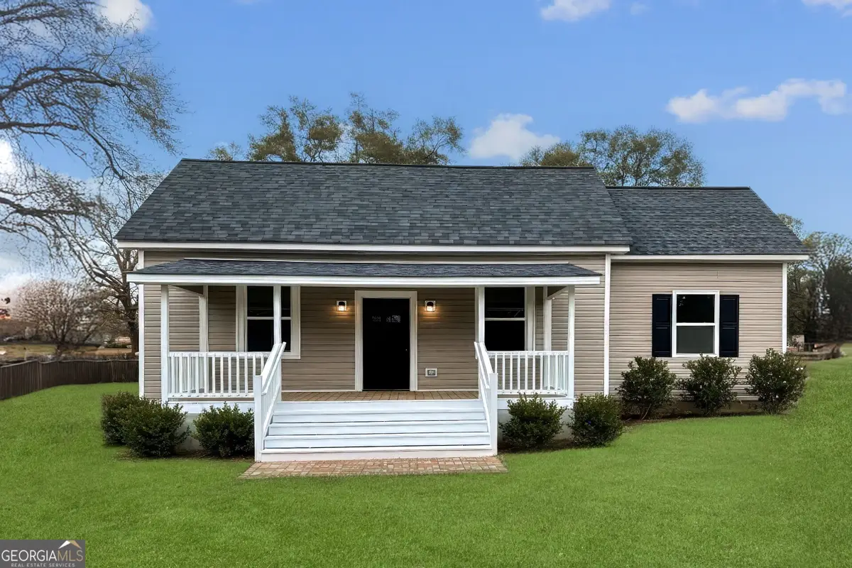 6102 Worsham Street Ne, Covington, GA 30014 - Image #1