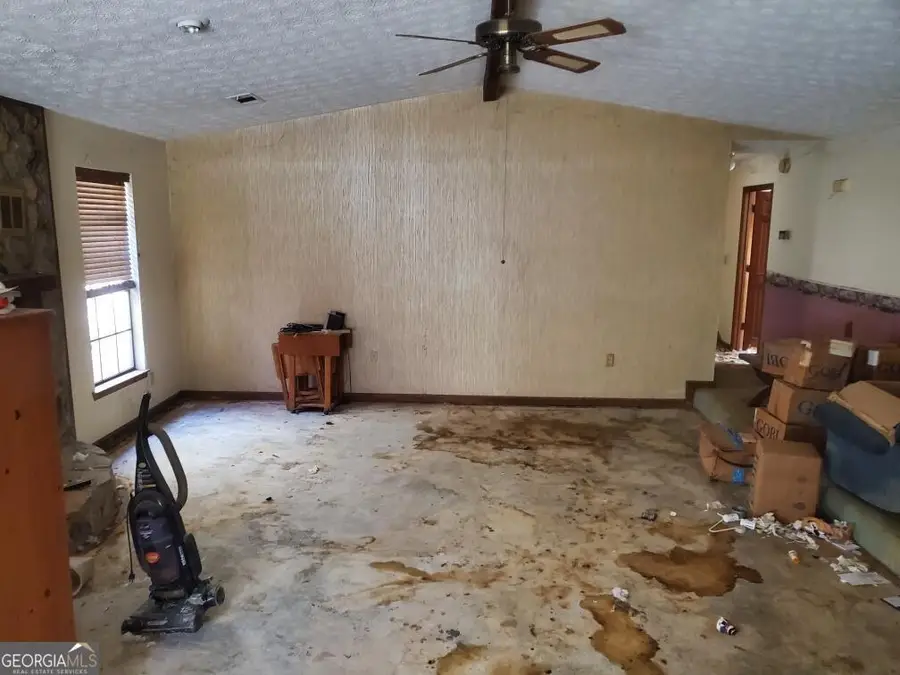 110 Huntington Court, Fayetteville, GA 30214 - Image #3