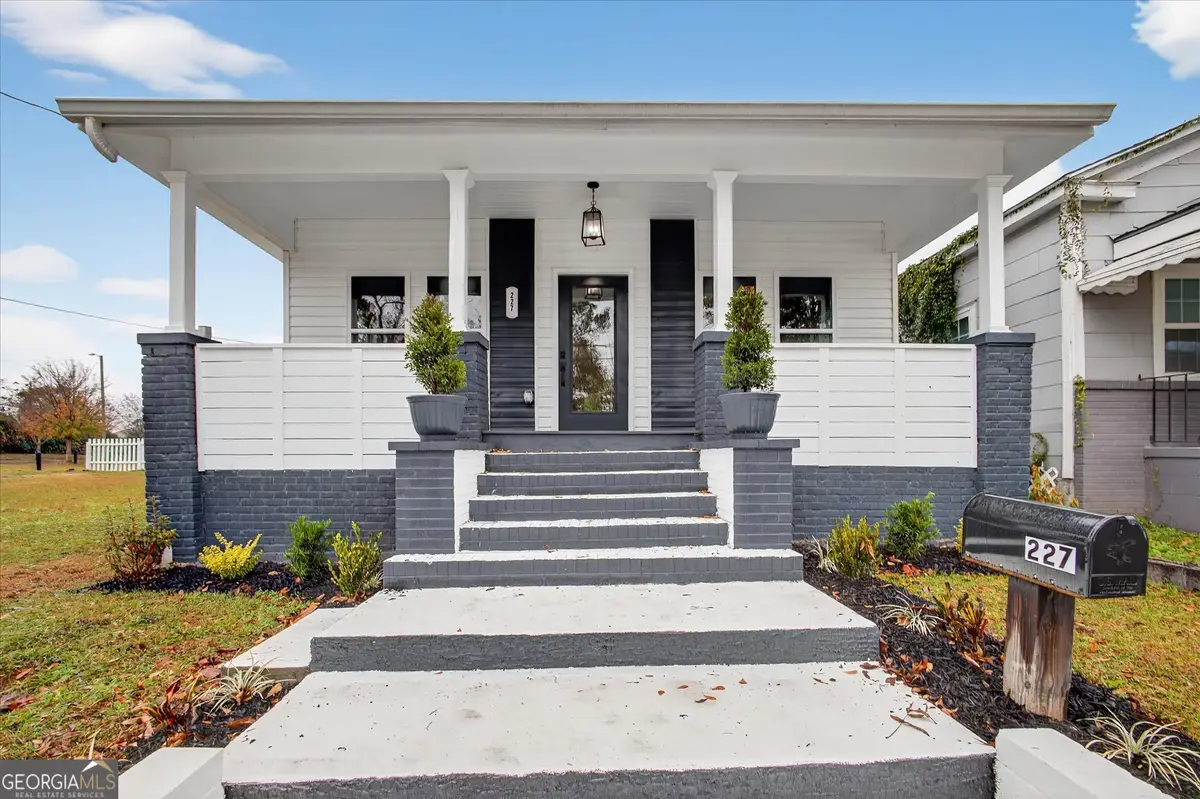 227 Glass Street, Savannah, GA 31415 - Image #1