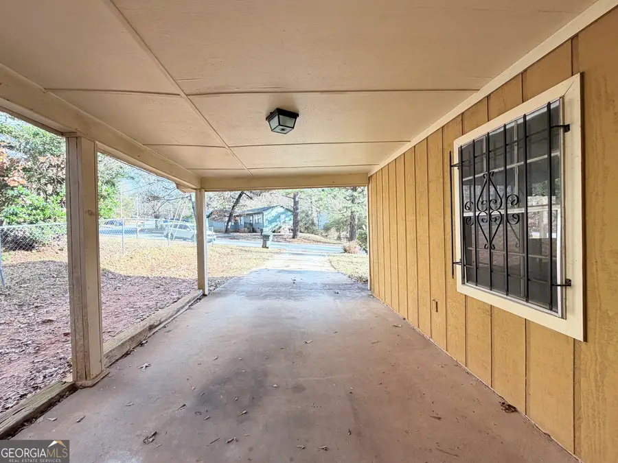 7118 Pineneedle Drive Sw, Covington, GA 30014 - Image #2