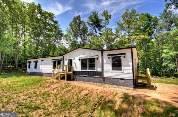 5668 Mobile Road, Blue Ridge, GA 30513