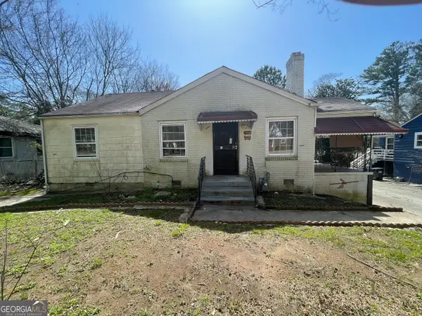 2066 Ben Hill Road, East Point, GA 30344