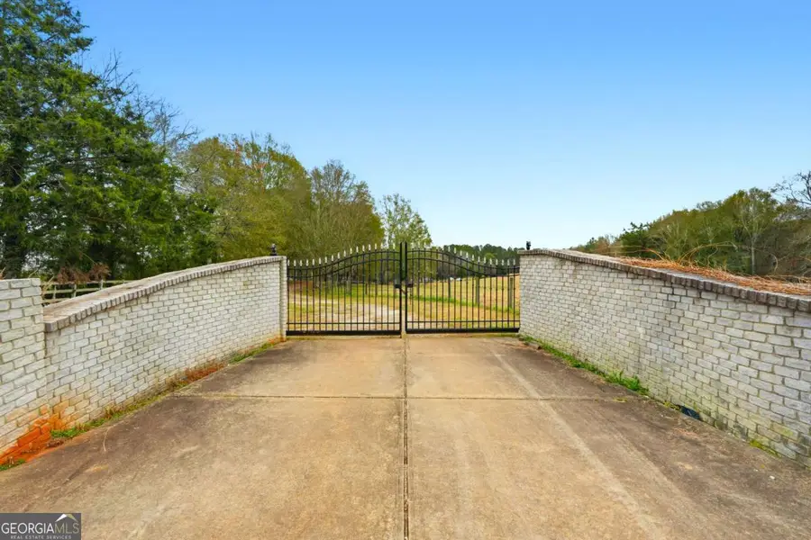 1295 Double Bridges Road, Winder, GA 30680 - Image #2