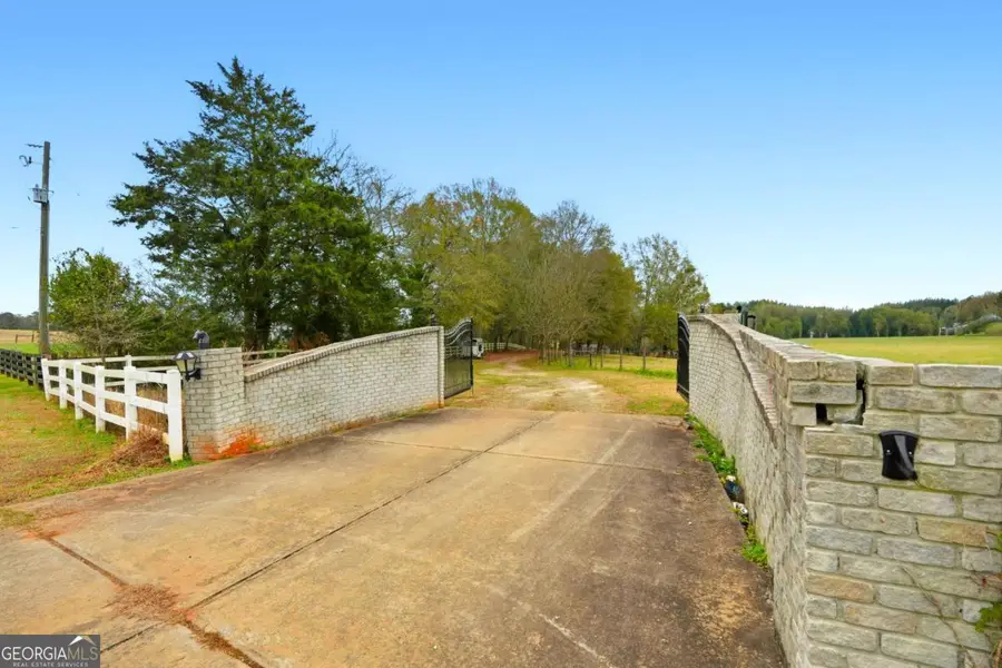 1295 Double Bridges Road, Winder, GA 30680 - Image #3