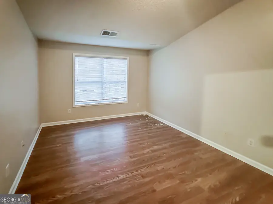 2837 Laurel Ridge Circle, East Point, GA 30344 - Image #3