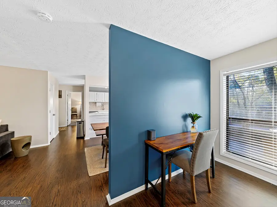 1403 Cumberland Court Se, Smyrna, GA 30080 - Image #3