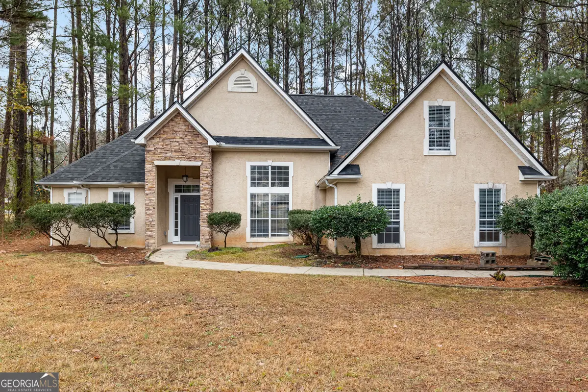 193 Kingsbrook Circle, Newnan, GA 30265 - Image #1