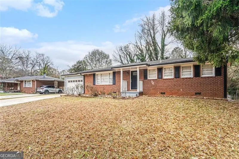 4229 Rockbridge Heights Drive, Stone Mountain, GA 30083 - Image #3