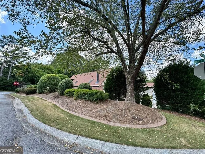 940 Bobcat Court, Marietta, GA 30067 - Image #3