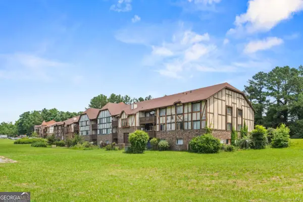 115 Camelot Drive, Atlanta, GA 30349