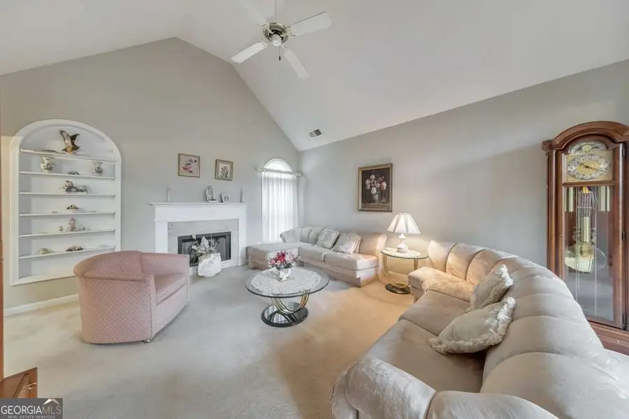 3042 Andora Drive Sw, Marietta, GA 30064 - Image #2