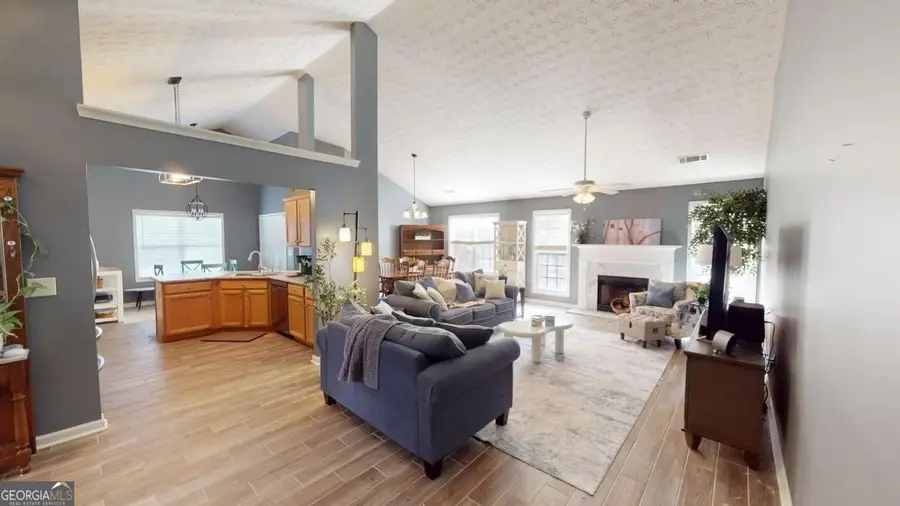 346 Meadow Creek Drive, Jefferson, GA 30549 - Image #2