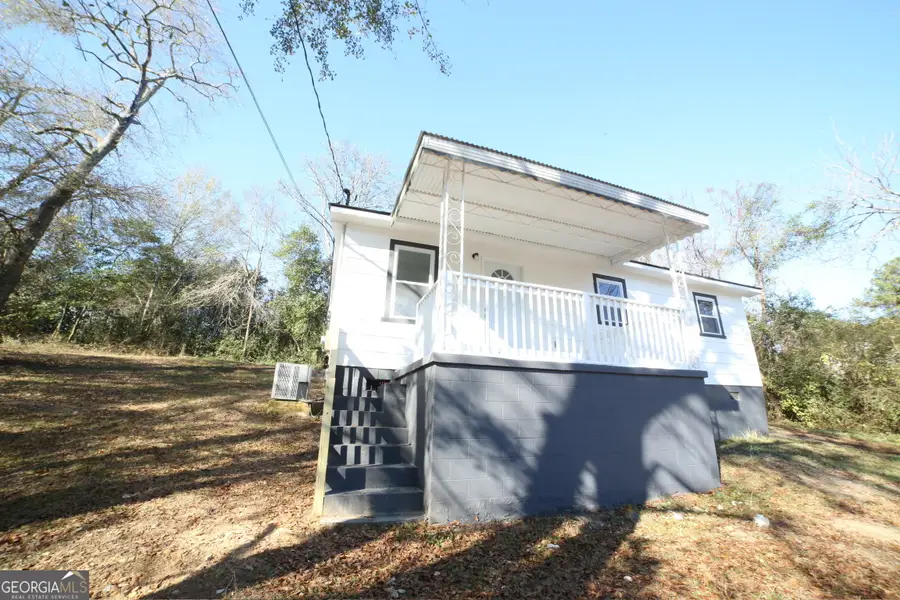 67 N Collins Street, Reynolds, GA 31076 - Image #2