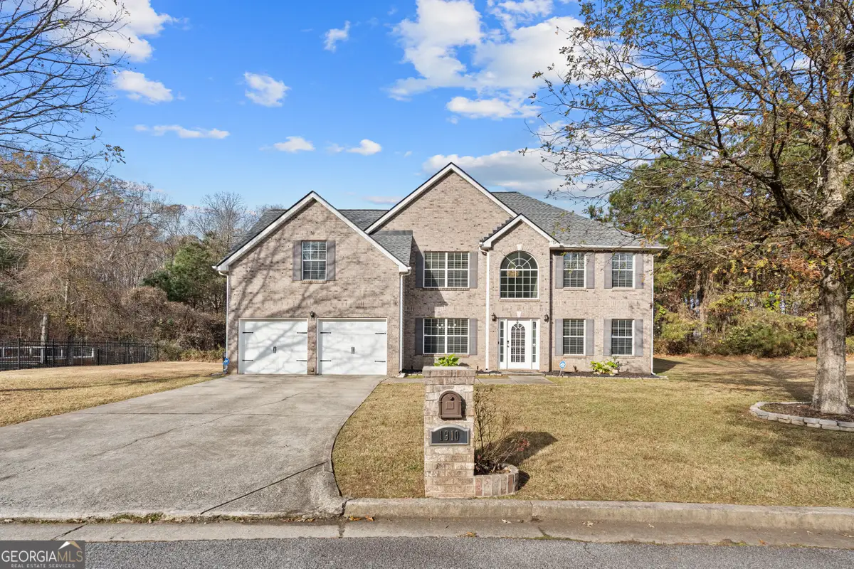 1910 Boulder Gate Drive, Ellenwood, GA 30294 - Image #1