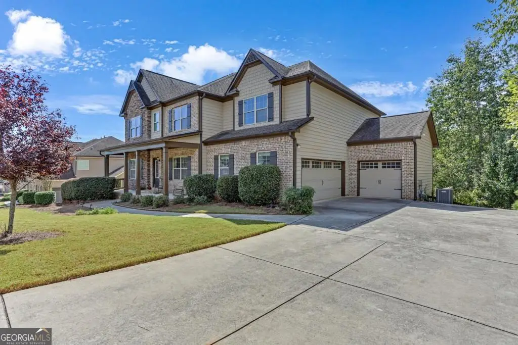 522 Thomas Drive, Loganville, GA 30052 - Image #1