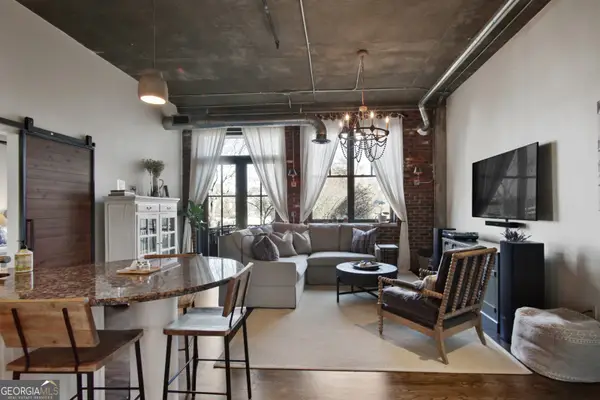 3235 Roswell Road Ne #520, Atlanta, GA 30305