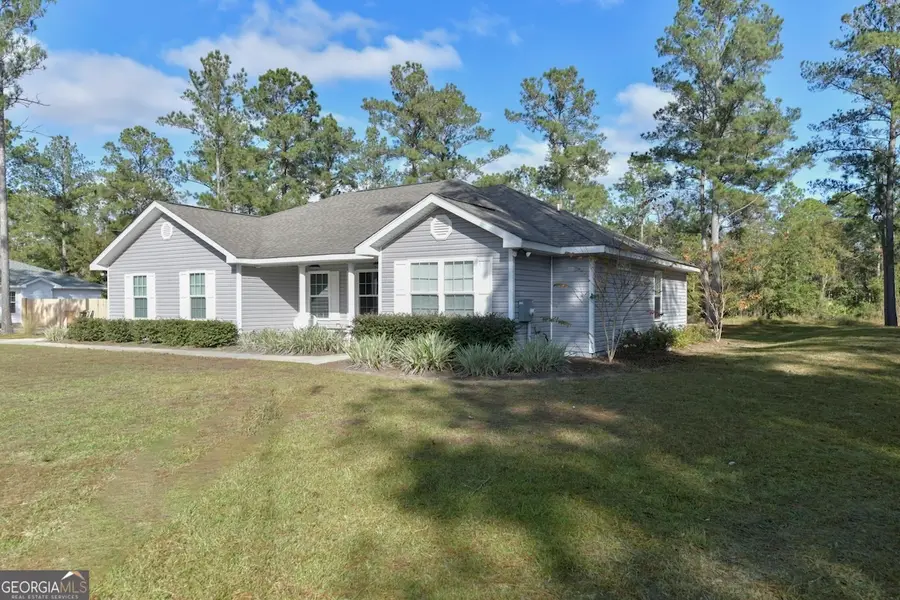66 Yorkshire Lane, Waverly, GA 31565 - Image #2
