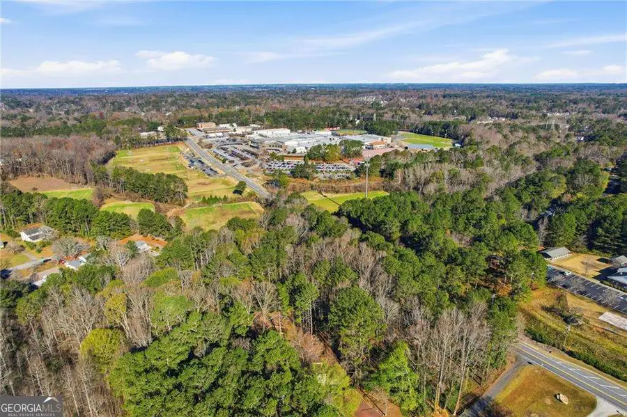 1081 Cole Drive Sw, Lilburn, GA 30047 - Image #3