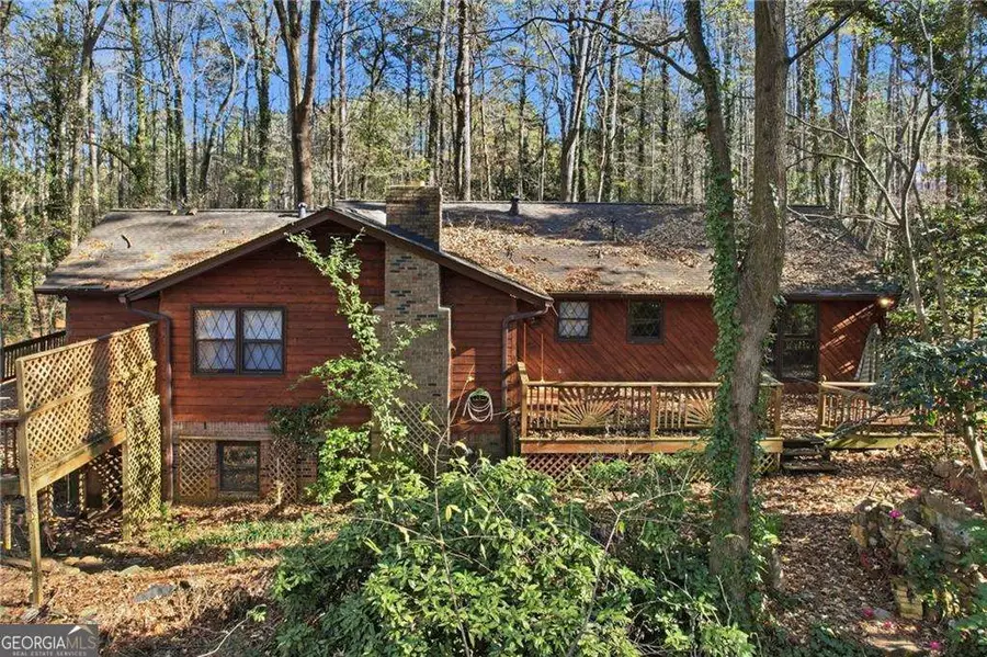 1091 Cole Drive Sw, Lilburn, GA 30047 - Image #3