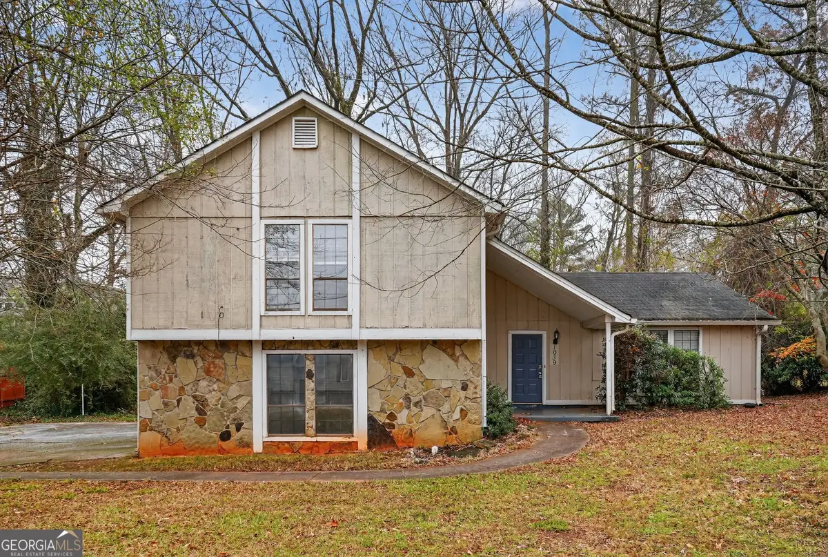 1039 Nimblewood Way, Stone Mountain, GA 30088 - Image #1