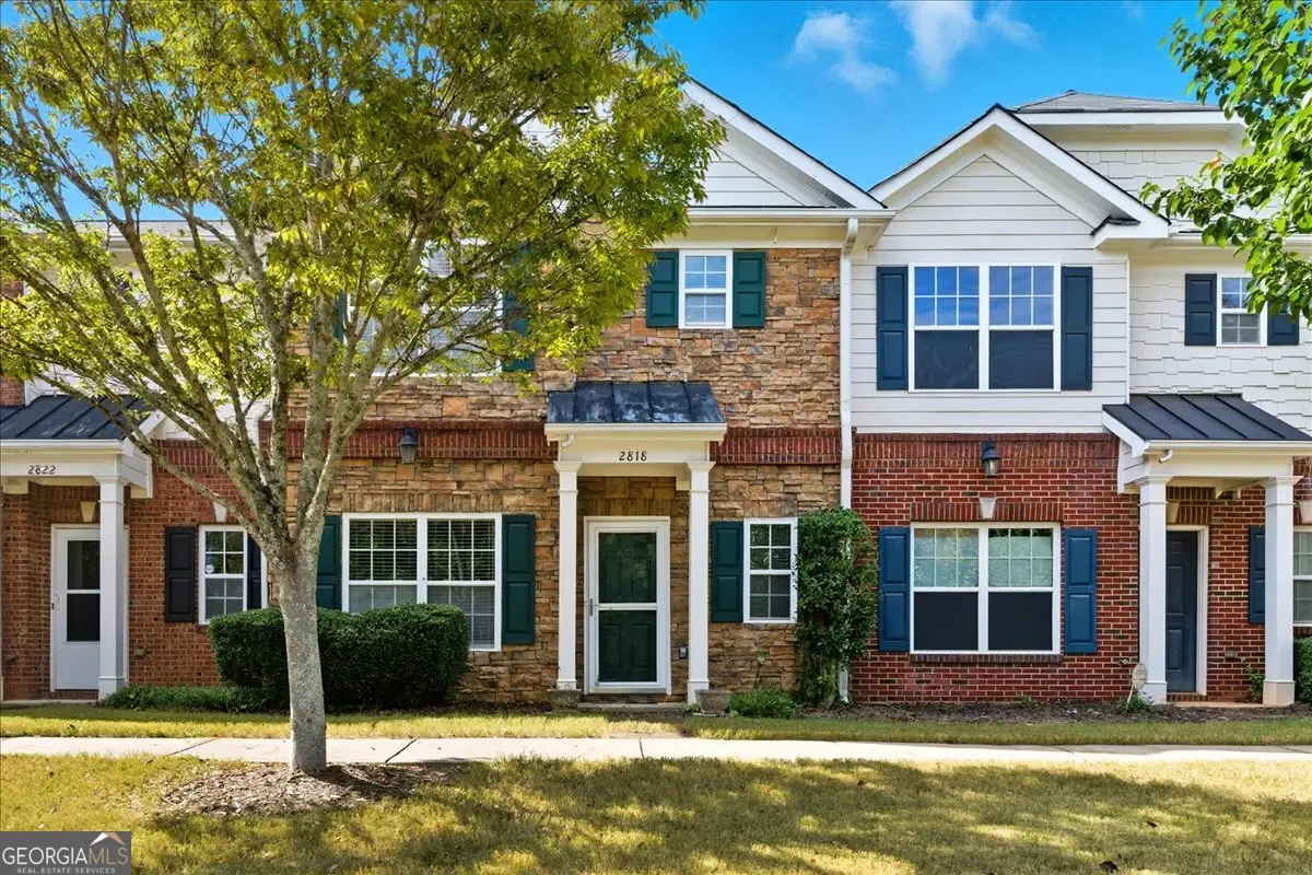 2818 Village Trc, East Point, GA 30344 - Image #1