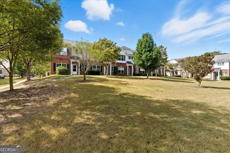 2818 Village Trc, East Point, GA 30344 - Image #3