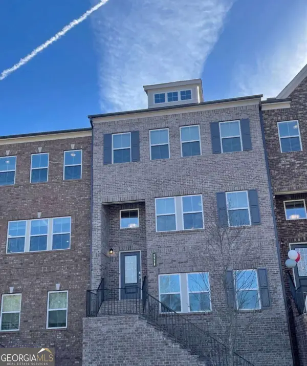 2228 Fern Park Drive, Atlanta, GA 30341