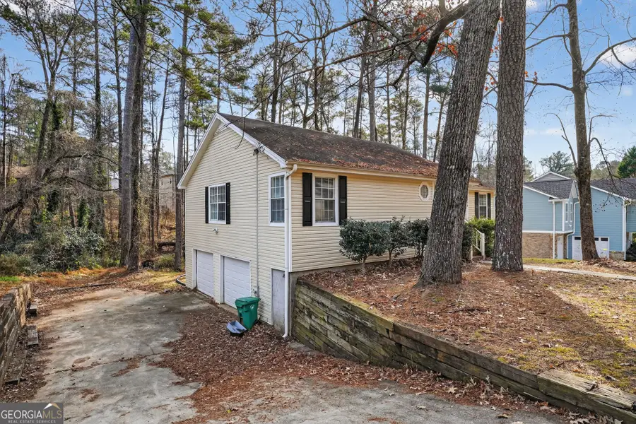 3646 Salem Drive, Lithonia, GA 30038 - Image #3