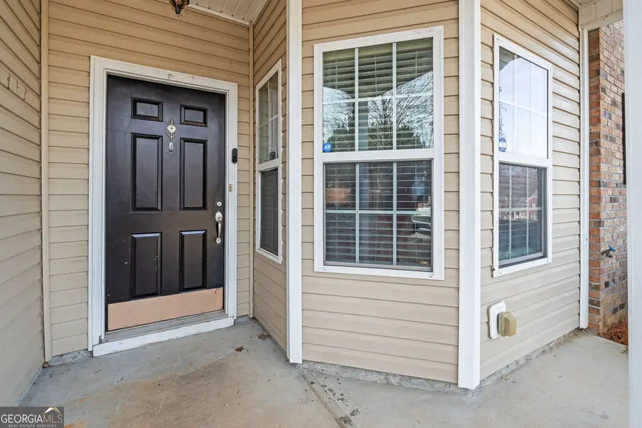 141 Mill Pond Crossing #L3, Carrollton, GA 30116 - Image #3