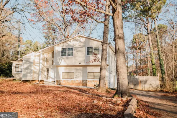 6801 Creekwood Drive, Douglasville, GA 30135