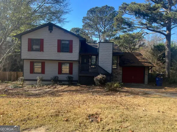 3262 Summer Wood Circle, Snellville, GA 30039