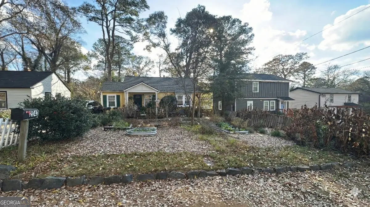 2042 Arlington Circle Nw, Atlanta, GA 30318 - #1