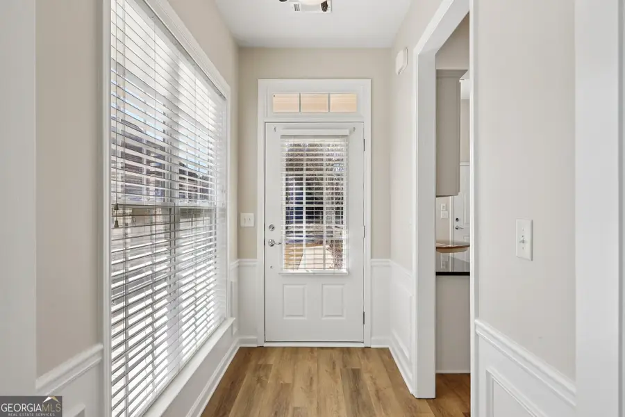 6221 Greenstone Circle, Hoschton, GA 30548 - #2