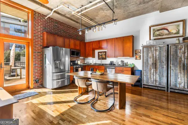 660 Glen Iris Drive #210, Atlanta, GA 30308