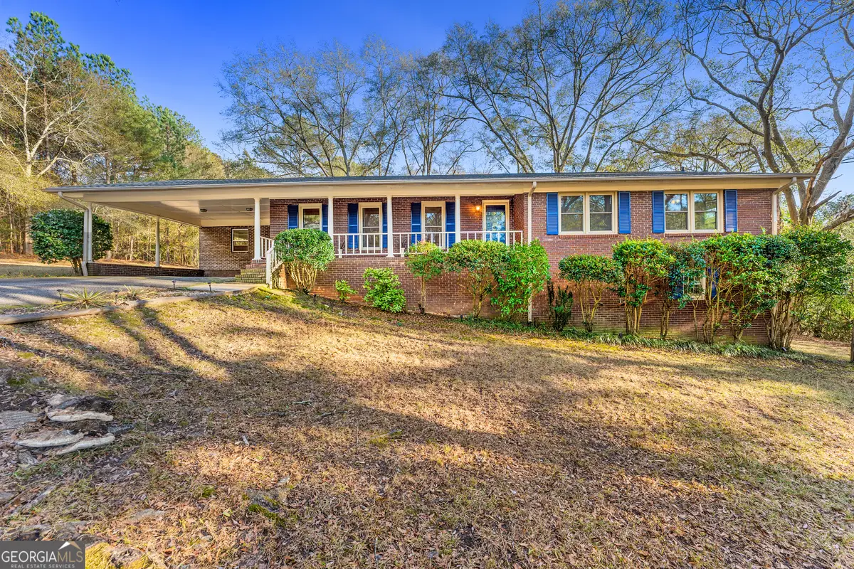 101 Fisher Drive, Hartwell, GA 30643 - Image #1