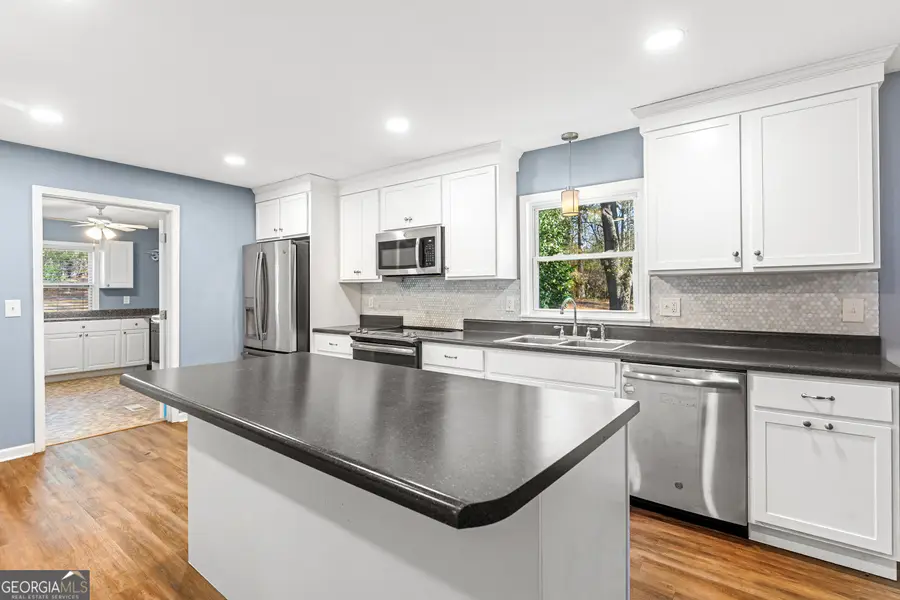 101 Fisher Drive, Hartwell, GA 30643 - Image #3