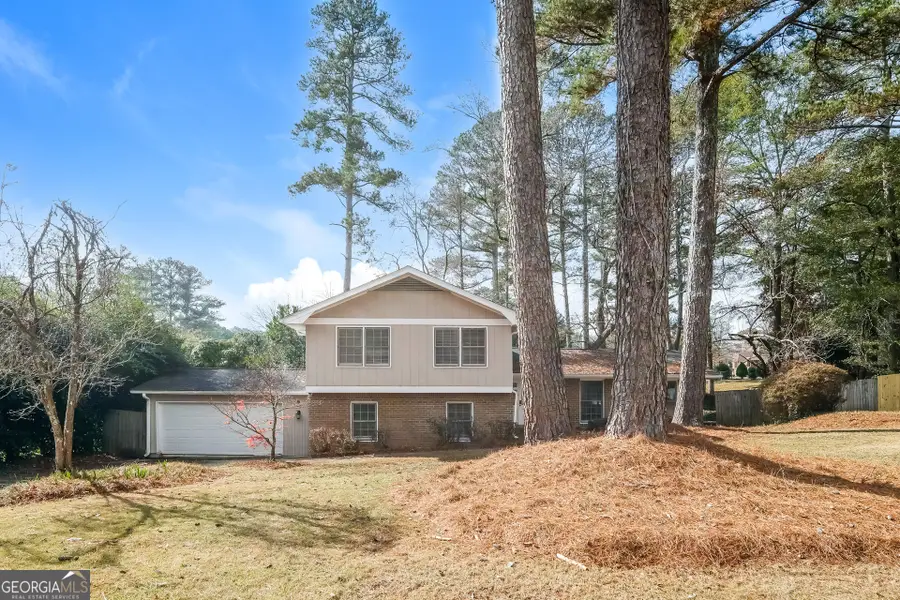 543 Tahoe Circle, Stone Mountain, GA 30083 - Image #2