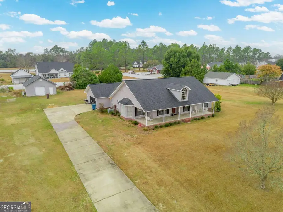 5625 Wooddell Drive, Waycross, GA 31503 - Image #2