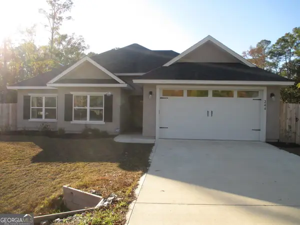 244 Clarks Bluff Road, Kingsland, GA 31548