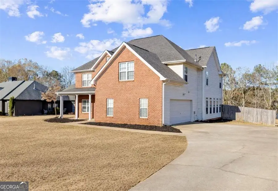 215 Shoreline Drive, Fayetteville, GA 30215 - #2