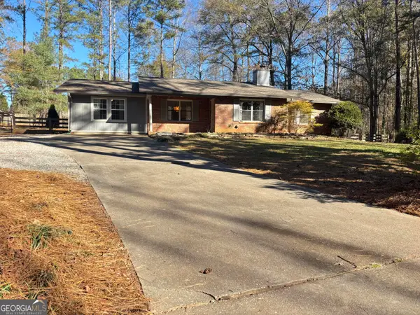 14 Emory Street, Newnan, GA 30265