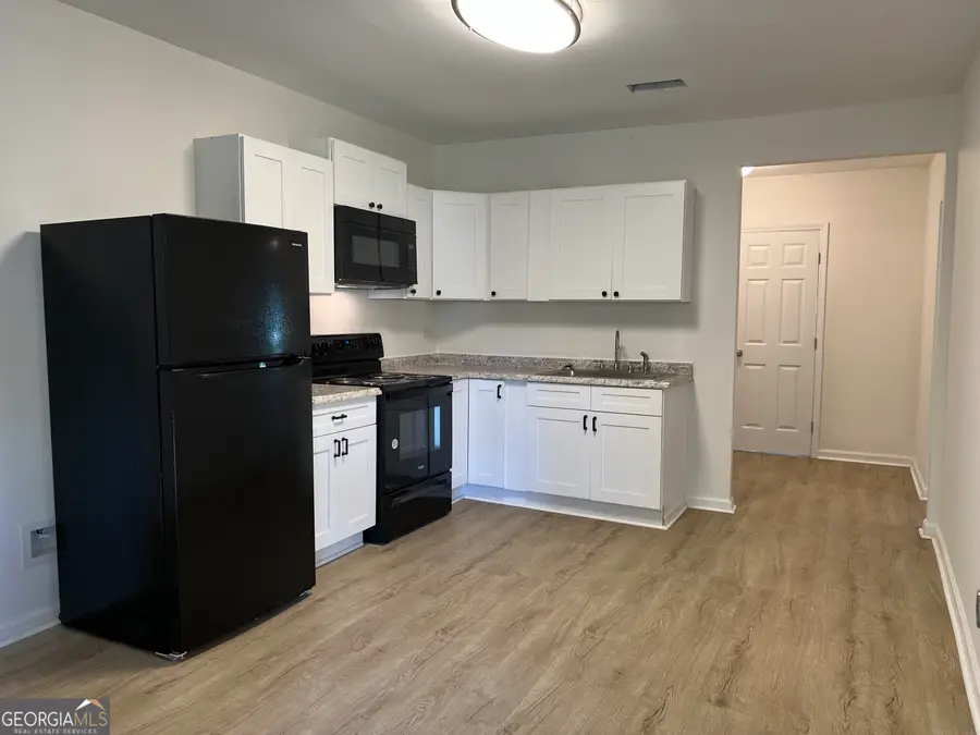 306 S Tillman Street, Glennville, GA 30427 - Image #2