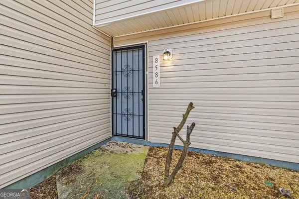 8586 Creekwood Way, Jonesboro, GA 30238