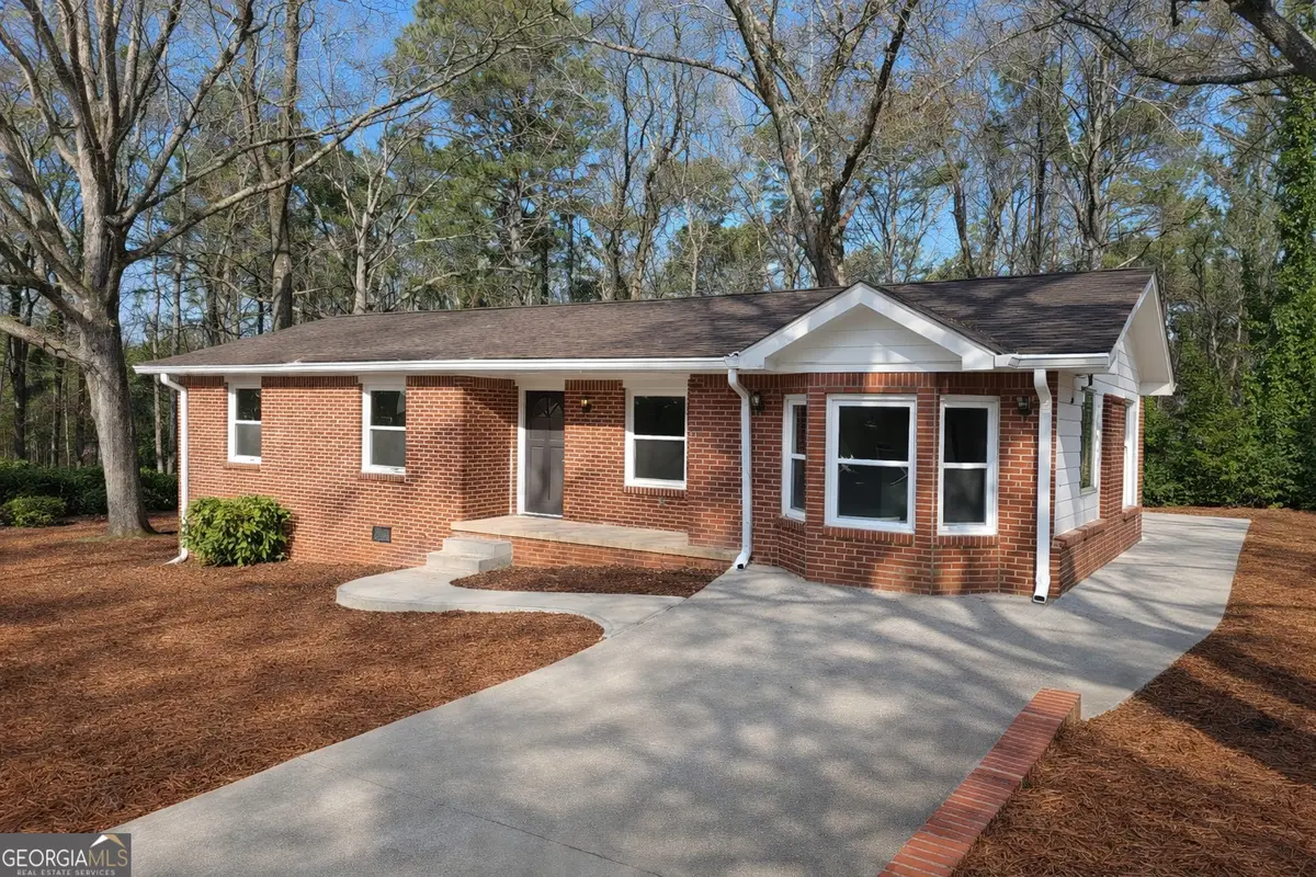 2522 Frost Drive Sw, Marietta, GA 30008 - Image #1