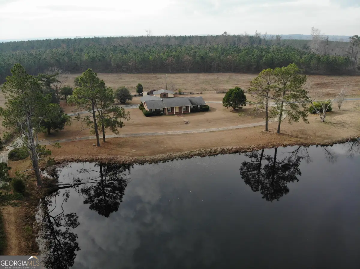 1558 E Golden Isles Highway, McRae-helena, GA 31055 - Image #1