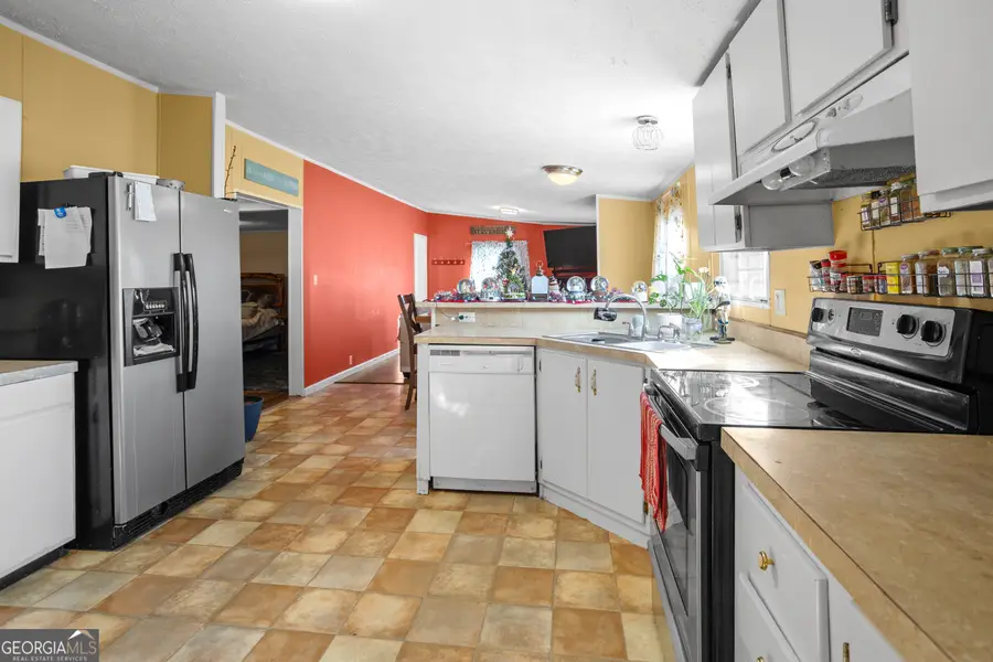 585 Brangus Lane, Collins, GA 30421 - Image #3