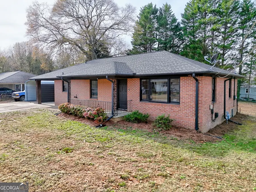 398 Valley Drive, Toccoa, GA 30577 - Image #3